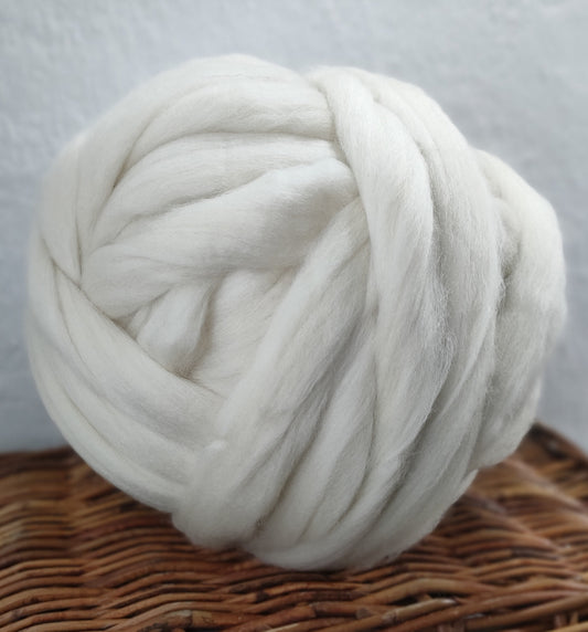 "VELLON" DE LANA MERINO- COLOR CRUDO - LANA 100% NATURAL - OVILLO DESDE 500 GRAMOS