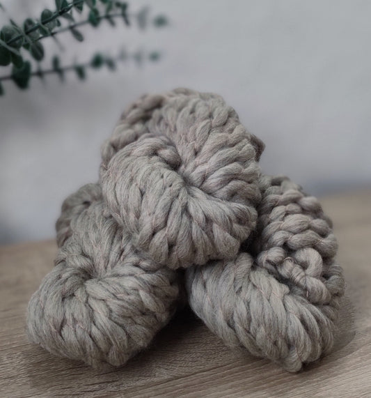 "FRANCA" DE LANA MERINO - COLOR REGAL - LANA 100% NATURAL