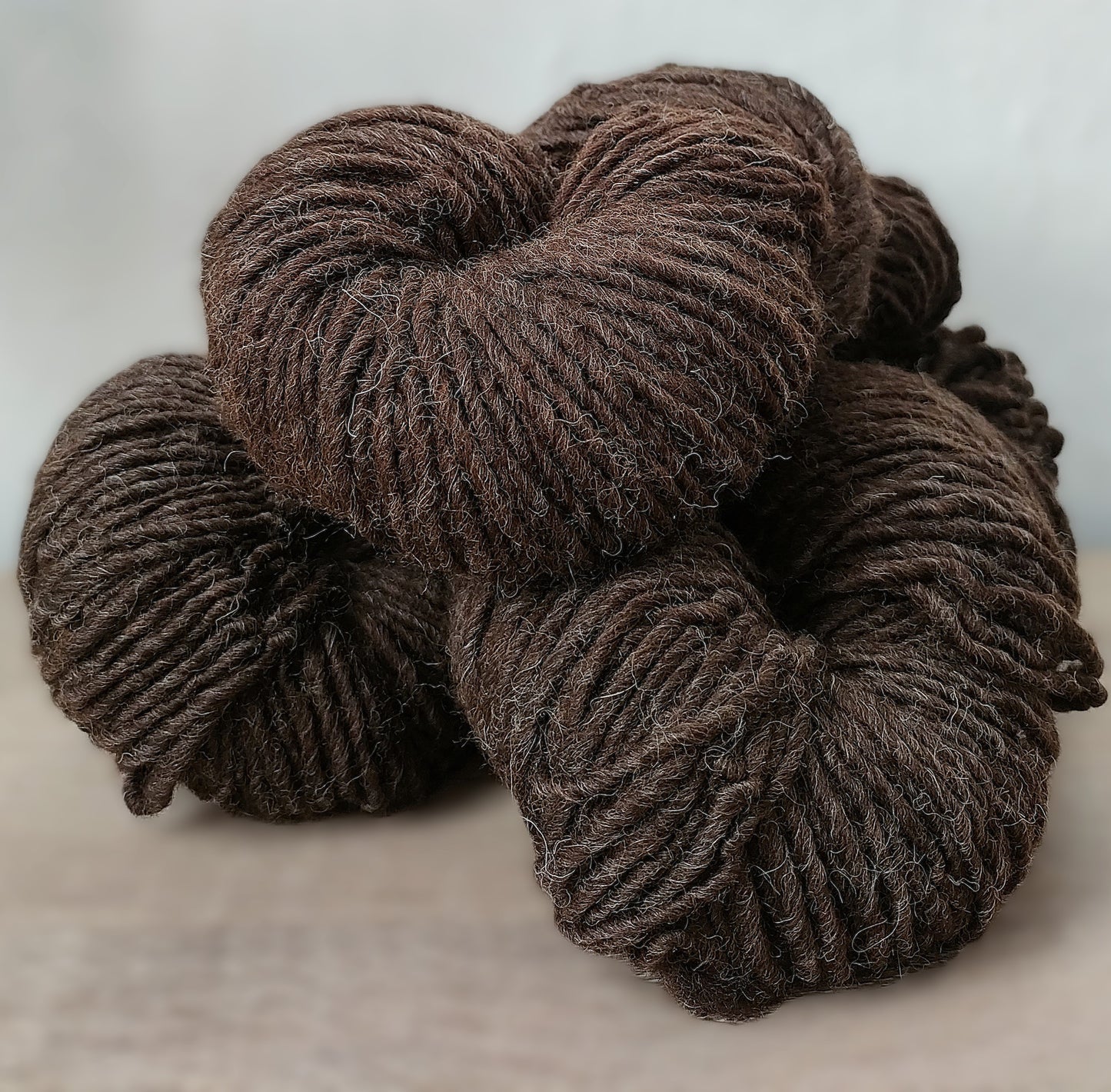"MECHA" DE LANA MERINO  - COLOR MARRON - LANA 100% NATURAL