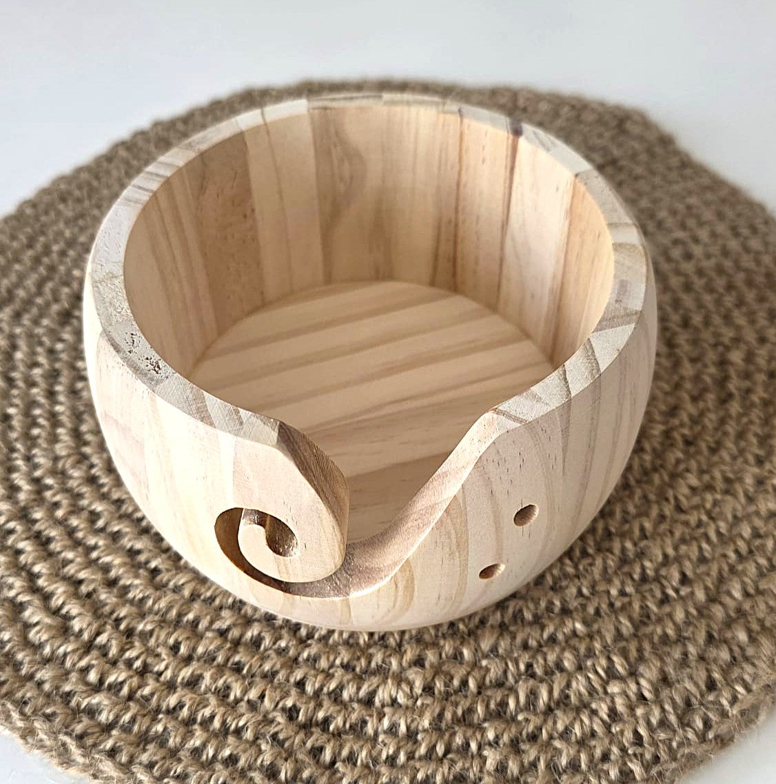 CUENCO DE MADERA PARA OVILLOS